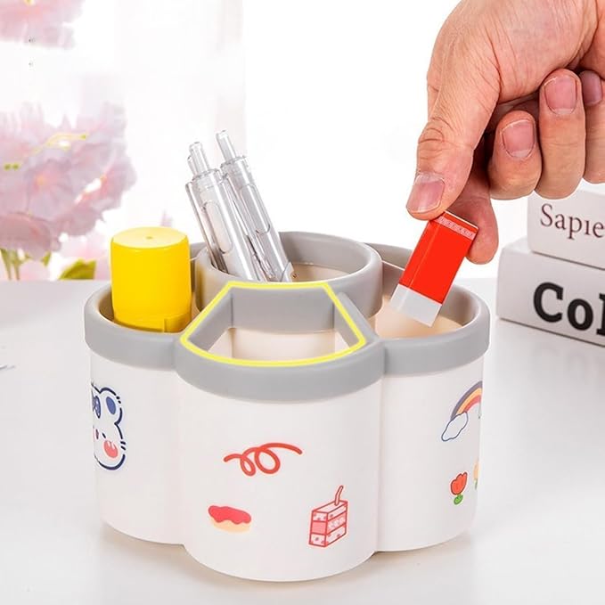 Plum Blossom Shaped Pen Holder