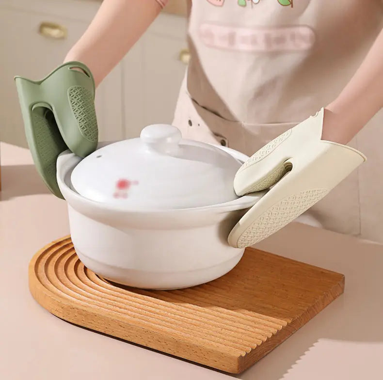 Multi Use Heatproof Kitchen Gloves