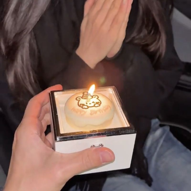 Magic Blow Gift Reveal Box