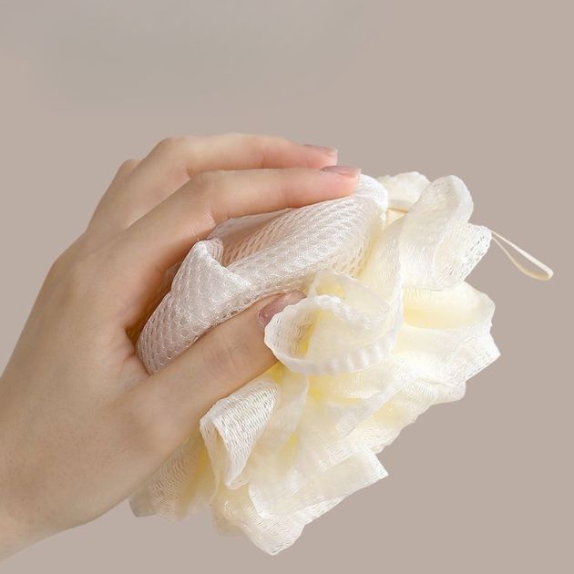 Slip-Free Foam Mesh for Daily Shower
