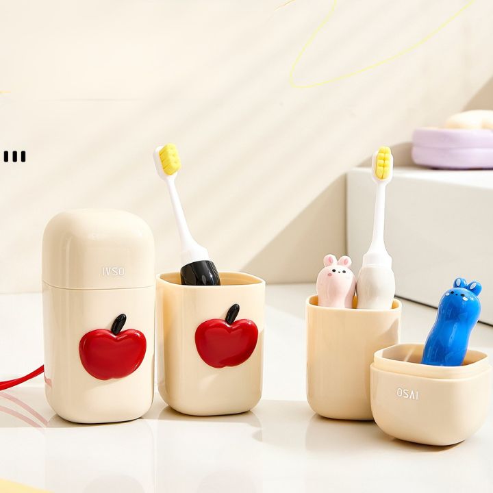 Fun and Compact Travel Brushing Combo